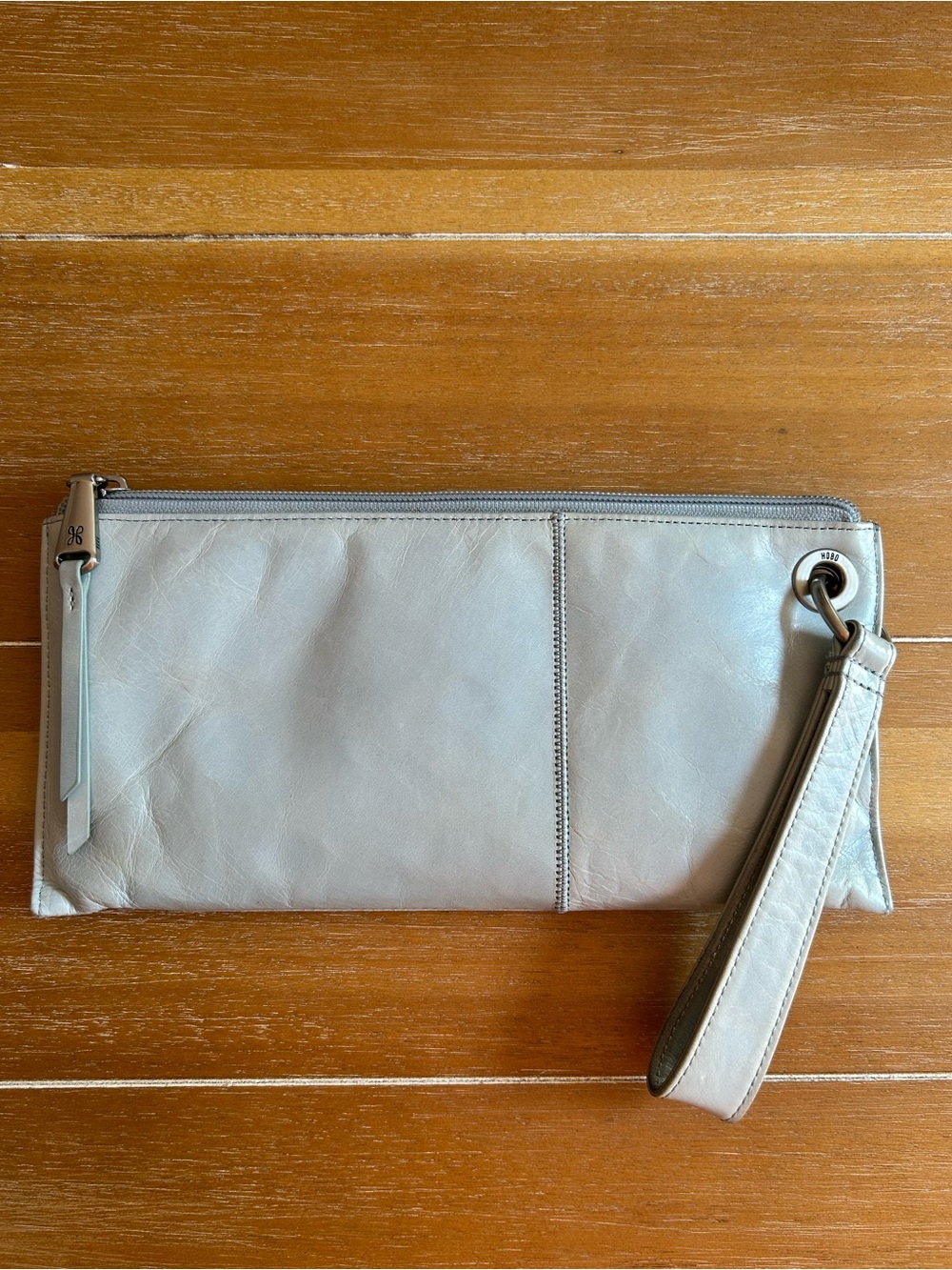 HOBO “Vida” Leather Wristlet/ Clutch/ Wallet in Whisper Blue